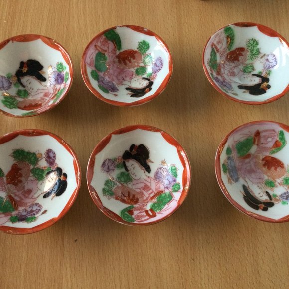 Vintage antique Japanese porcelain eggshell bowls footed flower shaped lot of 9 - Picture 6 of 7